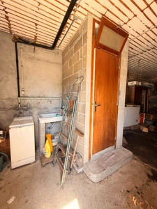 EN EXCLUSIVITE ! Maison en pierre de 136m², 2 garages sur terrain de 950m² 71 500 €