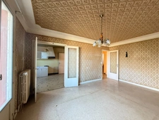 Pavillon de 117m² sur sous sol, 3 chambres avec possibilité d'agrandissement, terrain de 1733m2 109 500 €