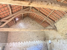 EN EXCLUSIVITE ! Corps de ferme avec maison d'habitation de 89m² sur terrain de 2hectares 2188m² 125 000 €