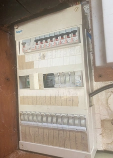 Maison en pierre, 167m², avec grange sur 730m² de terrain 112 000 €
