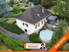 Pavillon sur sous sol de 170m², 5 chambres, piscine sur terrain de 2000m² 197 000 €