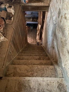 Ancienne forge sur 3 niveaux 105m² sur 777m² de terrain 23 500 €