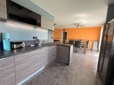 Pavillon de plain pied 136m², de 2012, 5 chambres, sur terrain de 1719m² 229 000 €