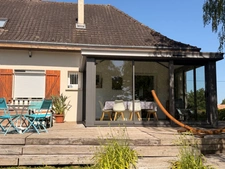 Pavillon sur sous sol de 170m², 5 chambres, piscine sur terrain de 2000m² 197 000 €
