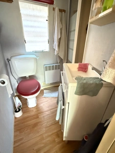 Habitations de loisirs mobil home et chalet sur terrain de 1080m² 29 500€