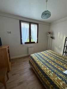 Pavillon de 155m², 5 chambres avec possibilité de 2 appartements indépendants sur terrain de 1527m² 138 000 €