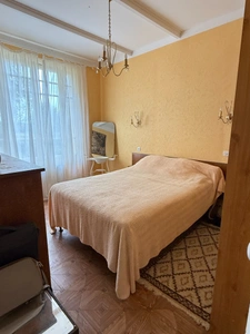 Ensemble de 2 maisons mitoyennes superficie totale de 107m², avec garage, terrain 1171m² 76 600 €