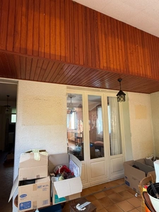 Pavillon sur sous sol, 118m², 3 chambres avec véranda sur 2721m² de terrain 128 000 €