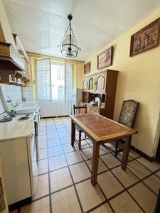 Maison de 160m², 3 chambres, avec garage et jardin indépendant de 443m² 49 990 €
