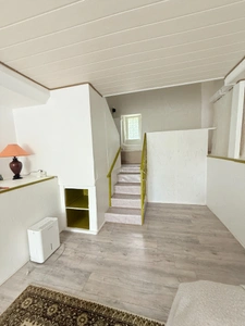  Longère en pierre 90m², sur terrain de 2379m² 69 990 €