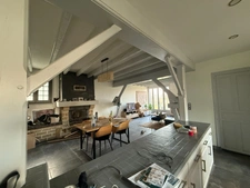 EN EXCLUSIVITE ! Maison de village, 204m2, 3 chambres, garage sur terrain de 1090m² 118 000 €