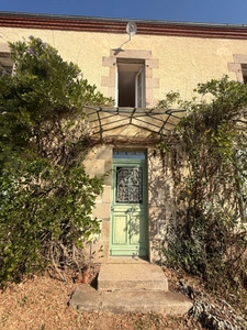 Propriété de caractère 284m² habitable, 5 chambres, annexe + grange sur terrain de 6885m² 197 000 €