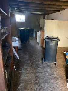 Ensemble de 2 maisons mitoyennes en pierre 209m² + grange, terrain 2000m² 79 500 €