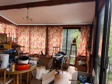 Pavillon sur sous sol, 118m², 3 chambres avec véranda sur 2721m² de terrain 128 000 €
