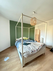 EN EXCLUSIVITE ! Maison de village, 204m2, 3 chambres, garage sur terrain de 1090m² 118 000 €