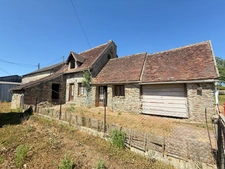 EN EXCLUSIVITE ! Maison en pierre à restaurer 72m² sur terrain de 205m², 19 000 €