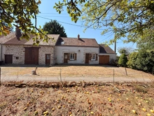 Charmante maison en pierre, 115m², 3 chambres, 1175 m² de terrain 89 900 €