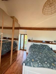 EN EXCLUSIVITE ! Maison en pierre, 88m², 2 chambres, sur 975m² de terrain 84 990 €