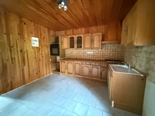 Ensemble de 2 maisons mitoyennes en pierre 209m² + grange, terrain 2000m² 79 500 €