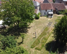 Maison en pierre entièrement rénovée, 95m², avec dépendances, terrain de 1154m² 148 000 €