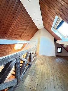 BELLE OPPORTUNITE ! Maison en pierre de 165m², pleine de charme, 4 chambres, Cour intérieure de 379m² 93 000 €