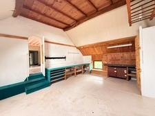 Propriété de caractère 284m² habitable, 5 chambres, annexe + grange sur terrain de 6885m² 197 000 €