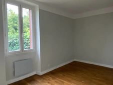 Maison de ville restaurée, 106m2 avec garage sur terrain 283m²  79 400 €