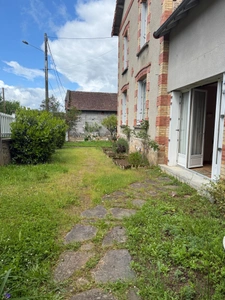 EN EXCLUSIVITE Maison 184m², 4 chambres avec dépendances sur 4396m² de terrain 178 900 €