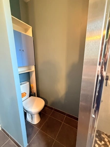 Pavillon de plain pied 136m², de 2012, 5 chambres, sur terrain de 1719m² 229 000 €