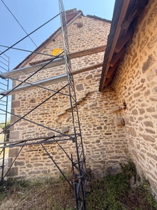 Ensemble de 2 maisons à restaurer + grange 26 500 €