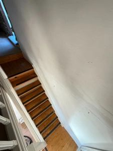 EN EXCLUSIVITE ! Maison en pierre, 88m², 2 chambres, sur 975m² de terrain 84 990 €