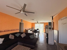 Pavillon de plain pied 136m², de 2012, 5 chambres, sur terrain de 1719m² 229 000 €