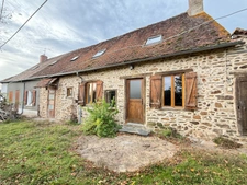 Ensemble de 2 maisons mitoyennes en pierre 209m² + grange, terrain 2000m² 79 500 €
