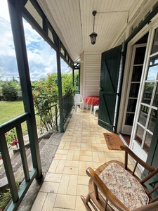 Ensemble de 2 maisons mitoyennes superficie totale de 107m², avec garage, terrain 1171m² 76 600 €
