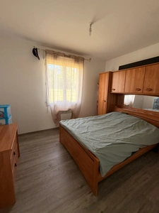 Pavillon de plain pied 136m², de 2012, 5 chambres, sur terrain de 1719m² 229 000 €
