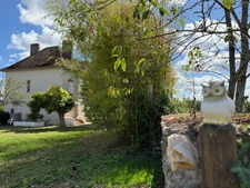 EN EXCLUSIVITE ! Manoir de 170m² avec son annexe de 50m² et ses dépendances sur terrain de 8861m² 244 000 €
