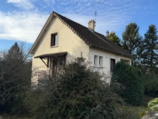 Pavillon de 117m² sur sous sol, 3 chambres avec possibilité d'agrandissement, terrain de 1733m2 109 500 €