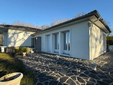 Maison en pierre 158m², 5 chambres, avec garage sur parc arboré de 5193m² 249 000 €