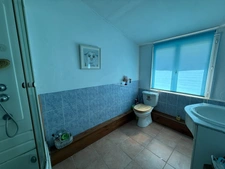  Manoir de 170m² avec son annexe de 50m² et ses dépendances sur terrain de 3 423m² 244 000 €