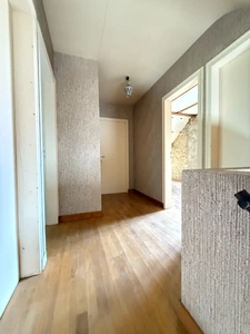 Pavillon de 117m² sur sous sol, 3 chambres avec possibilité d'agrandissement, terrain de 1733m2 109 500 €