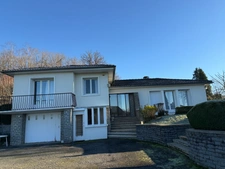 Maison en pierre 158m², 5 chambres, avec garage sur parc arboré de 5193m² 249 000 €
