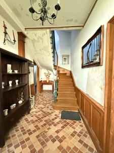 EN EXCLUSIVITE Très belle propriété de 215m² avec piscine et dépendances sur 3000 m² de terrain 199 990 €