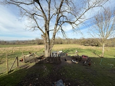 EN EXCLUSIVITE ! Maison de village, 110m², 4 pièces, avec dépendances sur terrain de 8783 m² 76 000 €