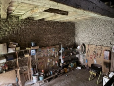 EN EXCLUSIVITE ! Belle grange en pierre 60m² au sol avec garage double sur 715m² de terrain 18 500 €