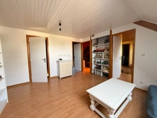 Pavillon sur sous sol de 170m², 5 chambres, piscine sur terrain de 2000m² 197 000 €