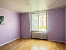 En exclusivite ! Maison de village, 300m², 10 chambres avec dépendances sur 3489m² de terrain 178 500 €