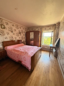 Maison en pierre de 126m², 4 chambres, avec grange 65 000 €