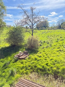 Maison en pierre 105m², 3 chambres sur 1 hectare de terrain + 3ha de terrain indépendants supplémentaires 78 000 €