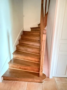 En exclusivite ! Maison de village, 300m², 10 chambres avec dépendances sur 3489m² de terrain 199 900 €