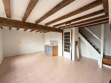 EN EXCLUSIVITE ! Maison en pierre, 88m², 2 chambres, sur 975m² de terrain 84 990 €